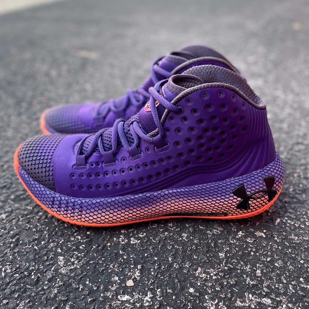 Under Armour hovac 2 basketball shoes size 8 mens like new